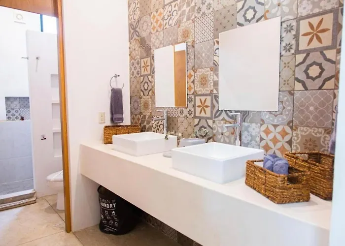 Apartment Beauty Designed 4 Queen In W Amenities